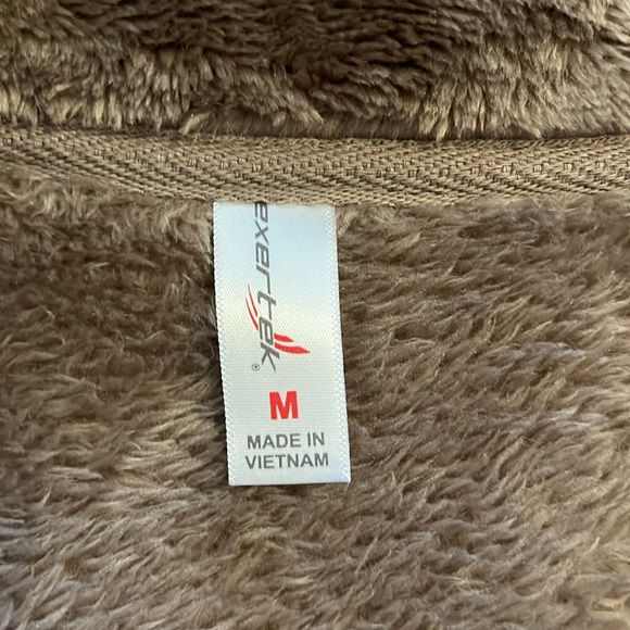 Bonton Brown fleece zip up jacket. Size M. NWT - Picture 4 of 6